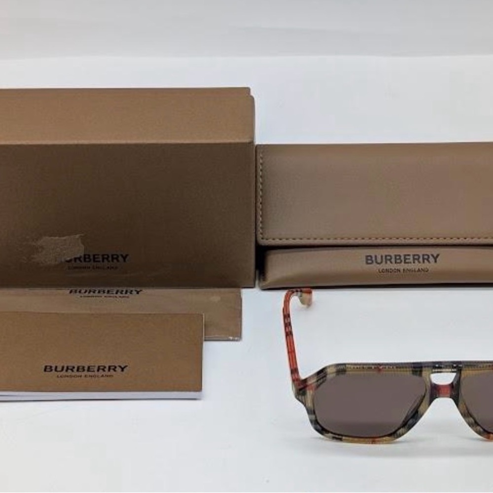 Burberry Brown/Tortoiseshell Sunglasses with Branded Case and Box